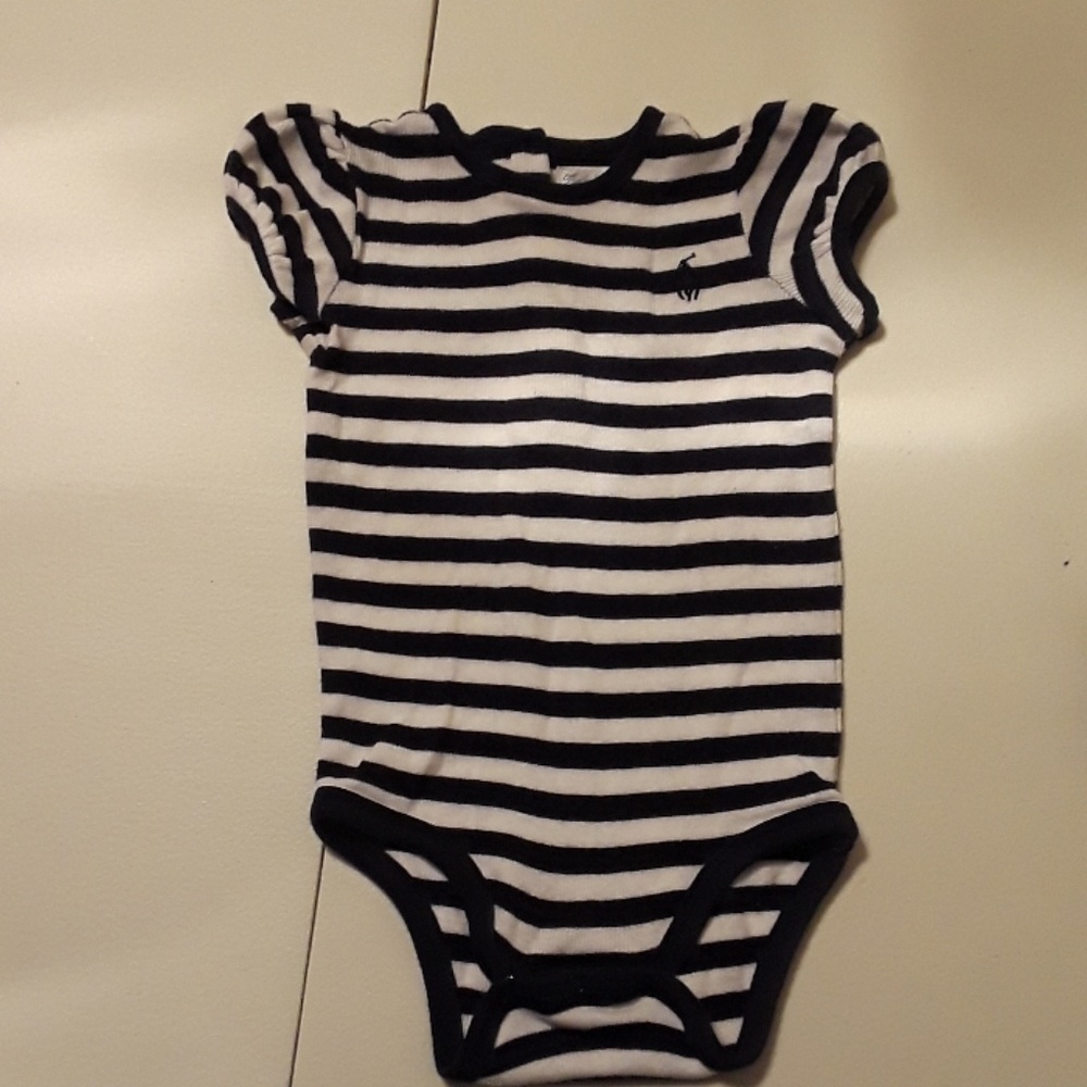 🤗10/$25 LIKE NEW BABYGIRL POLO RALPHLAUREN ONESIE